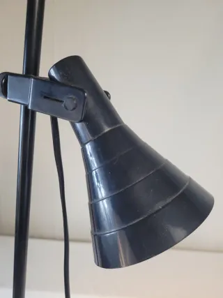 Lampada da Terra Design Ikea Nera