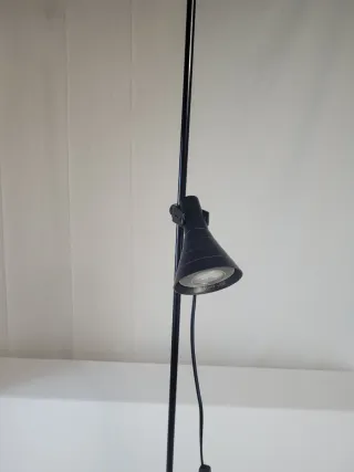 Lampada da Terra Design Ikea Nera