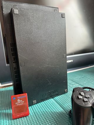 PlayStation 2 Nera con Controller e Memory Card