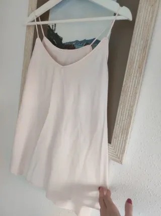 Camiseta tirantes rosa