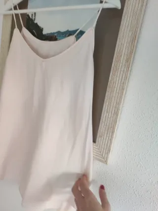 Camiseta tirantes rosa