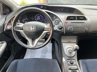 Honda Civic 2009 1.8 i-VTEC 140CV ¡Automatico!