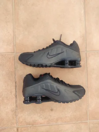 Zapatillas Nike Shox R4 NUEVA t.38,5