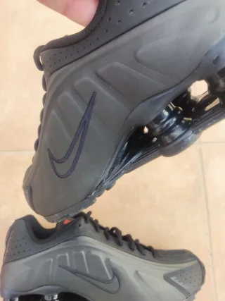 Zapatillas Nike Shox R4 NUEVA t.38,5