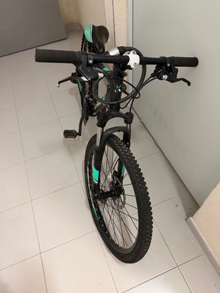 Bicicleta Rockrider 700 24 Negra/Verde