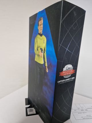 QMx Star Trek Capitán Kirk Figura Articulada