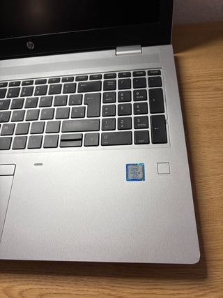 Portátil HP i5 8ª Gen 16GB RAM 512GB SSD