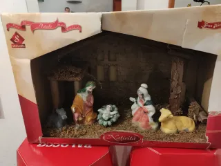 Grotta presepe vintage con 8 statuette