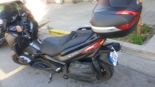 Yamaha XMAX 400 Tech Max