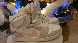 Zapatillas botas Blancas y Rosas Talla 39