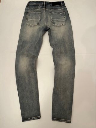 Pantalón vaquero Amiri desgastado talla 29