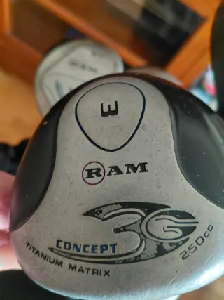 Bolsa de golf Callaway con 12 palos