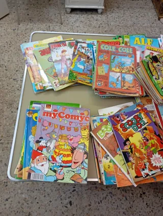 LOTE +150 TEBEOS REVISTAS AÑOS 80