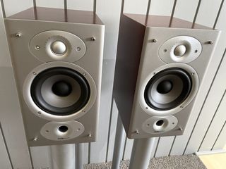 Conjunto Altavoces Polk Audio + Subwoofer Cabasse