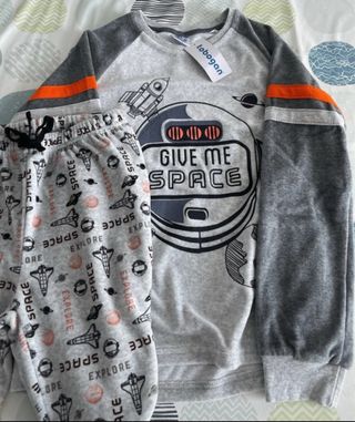 Pijama talla 12 marca Tobogan nuevo