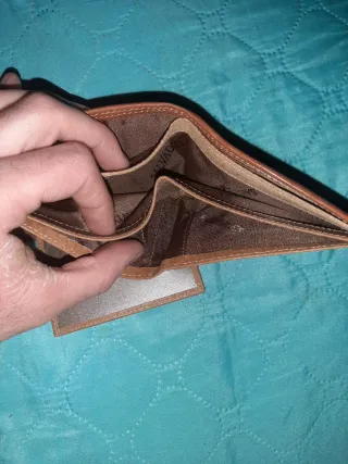 Portafogli marrone chiaro