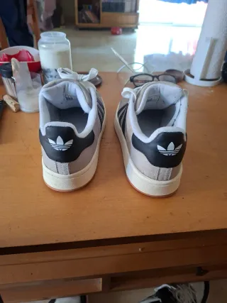 Adidas Campus Beige y Negro