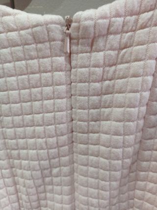 Vestido rosa palo acolchado