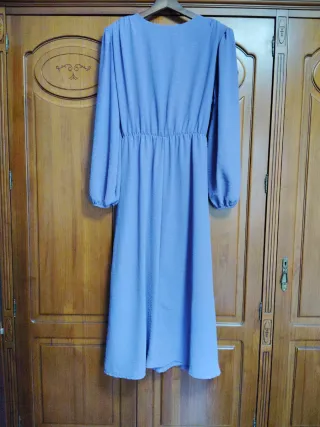 Vestido morado elegante