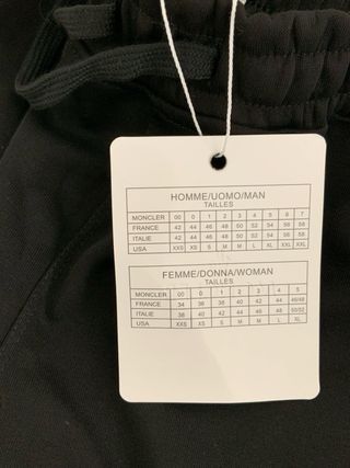 Conjunto Moncler Polo y Shorts Negro