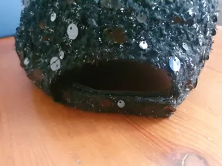 Visera tweed con lentejuelas