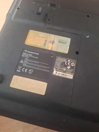 Packard Bell Easynote TJ66 Portátil