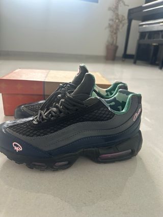 Nike Air Max 95 Corteiz Negras Rosas