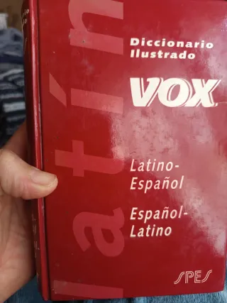 Diccionario Ilustrado Vox Latino-Espaol ESP-Lat...