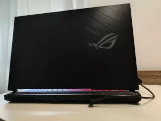 Asus Rog Strix 17 Gaming Laptop