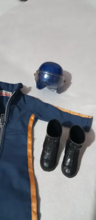 Conjunto piloto Geyperman traje y accesorios