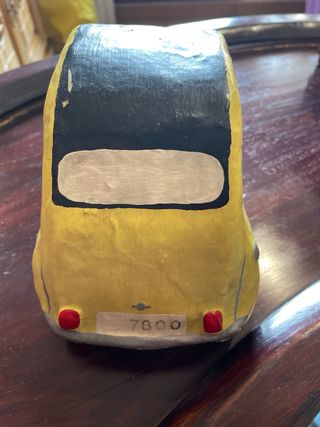 Figura Coche 2 CV Amarillo