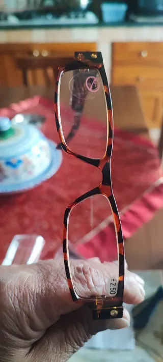 Occhiali da vista 2.50 con luci notturne