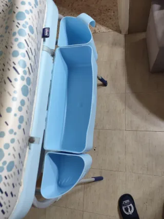 Cambiador y bañera para bebé