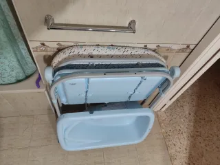 Cambiador y bañera para bebé