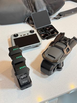 DJI Mavic 3 Pro Fly More Combo