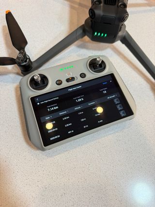 DJI Mavic 3 Pro Fly More Combo