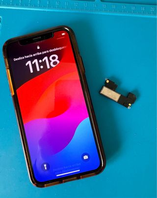 reparación auricular iPhone