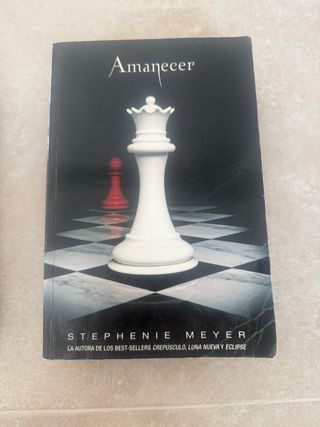 Luna nueva (Saga Crepúsculo 2)