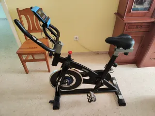 Bicicleta Estática Deportiva KUOKEL