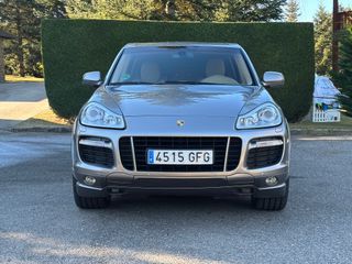 Porsche Cayenne GTS