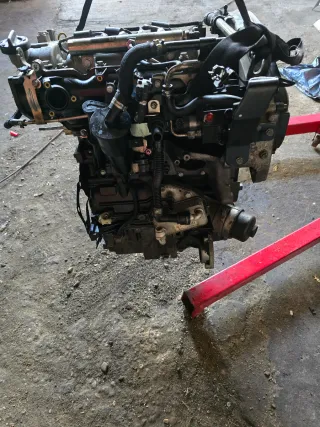 Motor Opel Insignia A20DTH 130cv año 2009