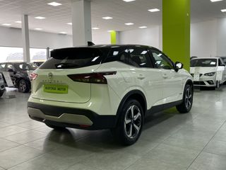 Nissan Qashqai N-connecta 1.3 DIG-T 158CV Xtronic