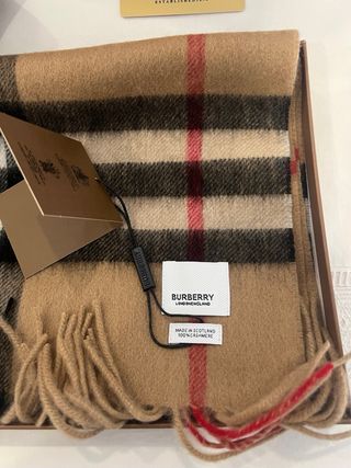 Bufanda Burberry Clásica Check Beige
