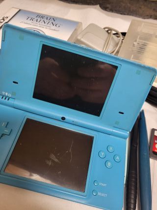 Nintendo DSI con 5 juegos