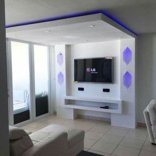 Muebles ,estanterías y baldas flotantes de pladur.