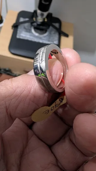 Anillos de oro 18 kilates blanco con 6.6gramos