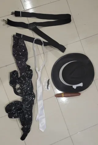 Accessori Costume Gangster: Bretelle, Cravatta, Cappello, Sigari, Baffi