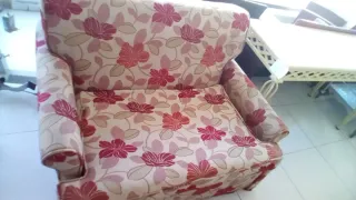 Sofá Cama Tela Beige y Rosa