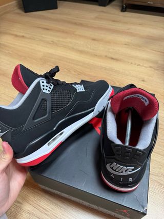 Air Jordan 4 Retro Bred 2019