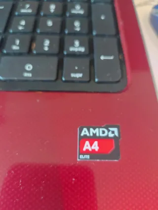 Portátil HP Pavilion 15-e023ss Rojo